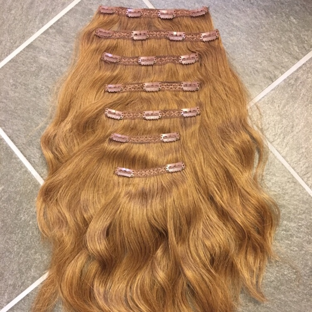 ❌(SOLD)❌Bellami Piccolina 120G 18” hair extensions